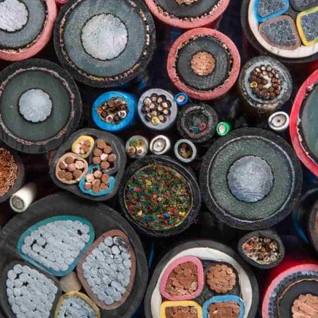 سیم و کابل چیست و ویژگی های آن